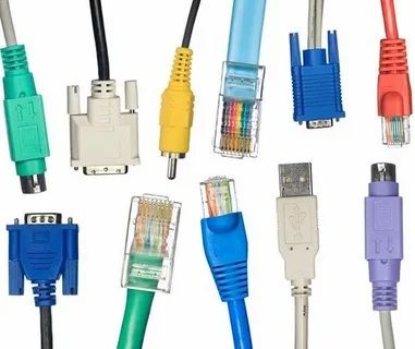 Много разных сетевых адаптеров кабелей