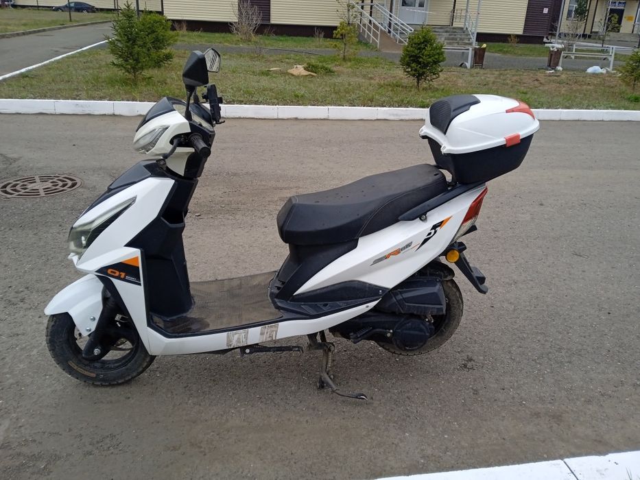 Скутер М8 2024 года