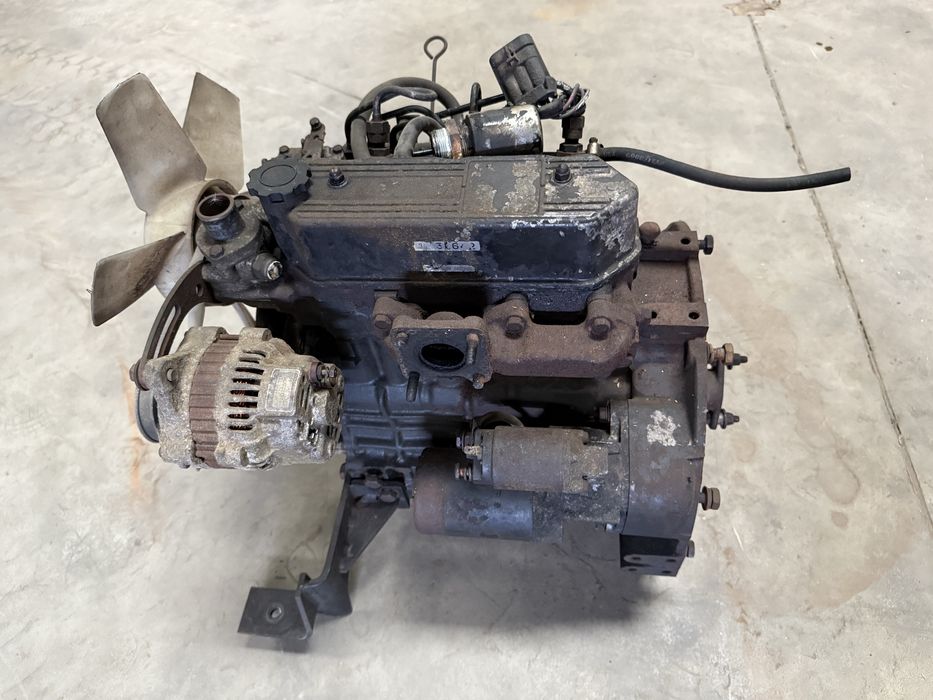 De vanzare motor Mitsubishi L3A