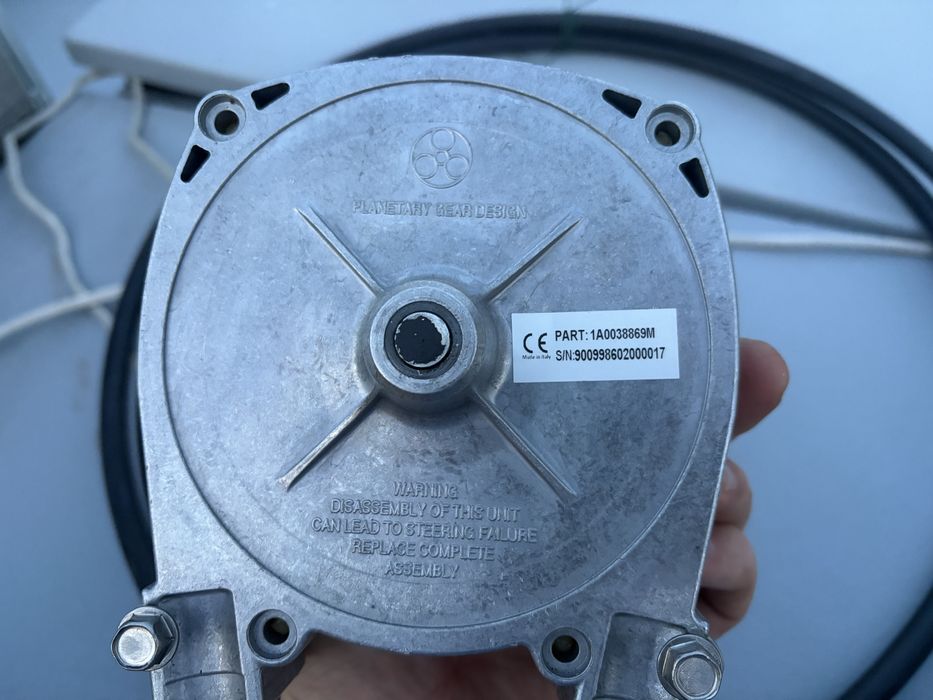 Caseta directie Ultraflex T73NRFC si cablu de 3.9m m66 pt volan