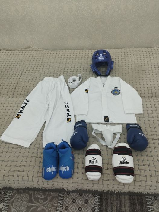 Продам Кимано для таэквандо