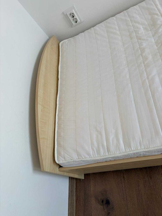 Vand PAT cu SALTEA si somiera