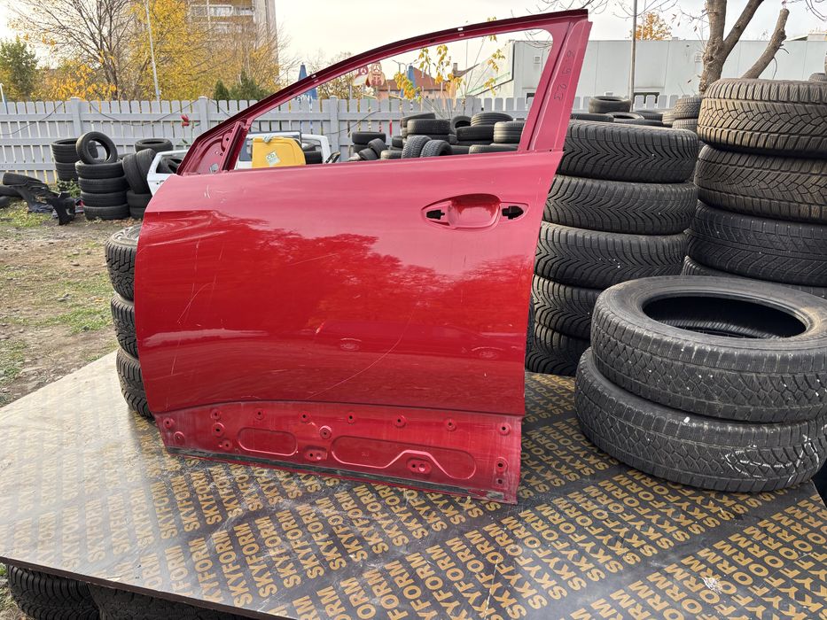 Врата Пежо 3008 2 Пежп 5008/Peugeot 3008 2 Peugeot 5008    2броя