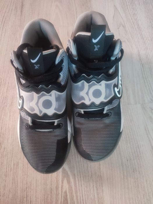 Nike KD TREY 5 номер 42.5