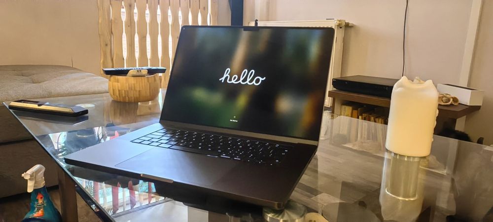 Macbook Pro 16 inch ca nou Bucuresti Sectorul 3 • OLX.ro
