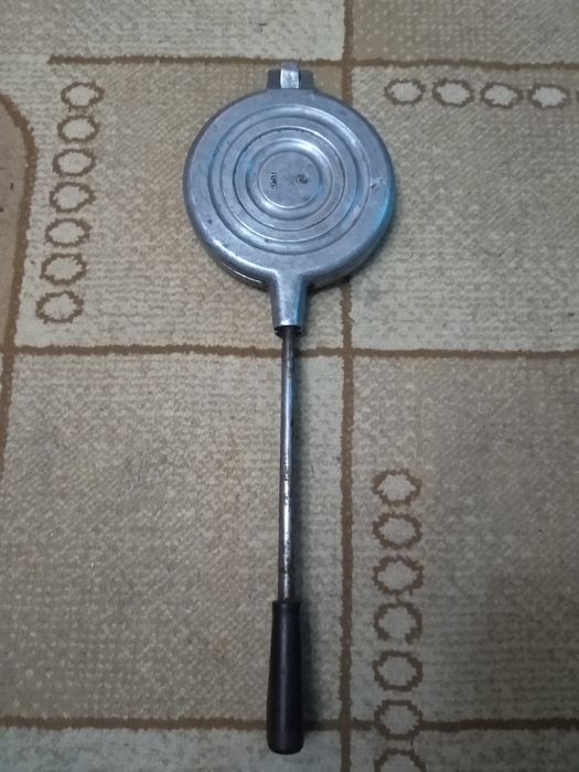 Орешница,форма для выпечки орешков. СССР.