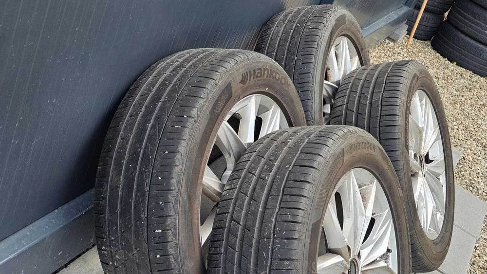 Jante Aliaj VOLKSWAGEN OEM + Cauciucuri Vara 235 / 55 / ZR18