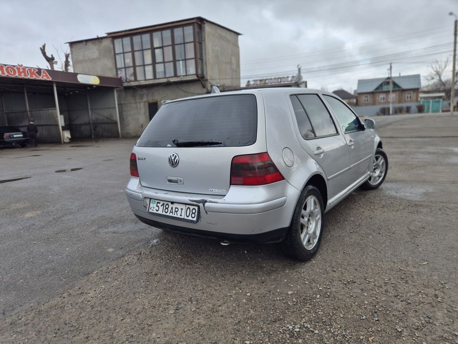 Golf4  2003г 1.6 автамат