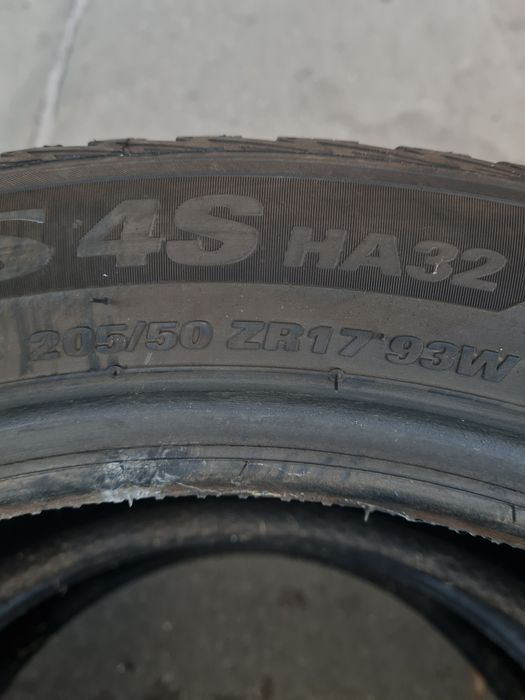 Всесезонни гуми 2 броя KUMHO Solous4s HA32 205 50 R17 дот 3223