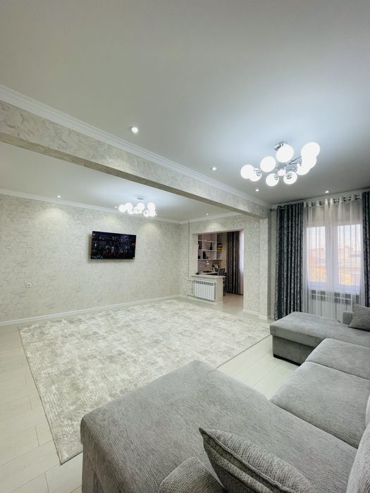 Франция 4 комнатная Кадышева Слонима Рисовый