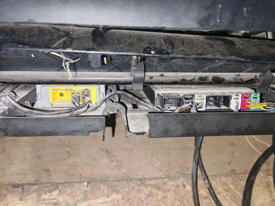 Сиденья передние bmw7 e65