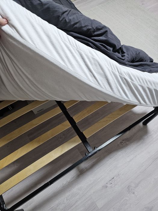 Кровать односпальная