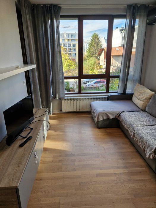 Дава се под наем Двустаен апартамент в София, Студентски град - 68 кв.м за 648.21 € - Снимка #1