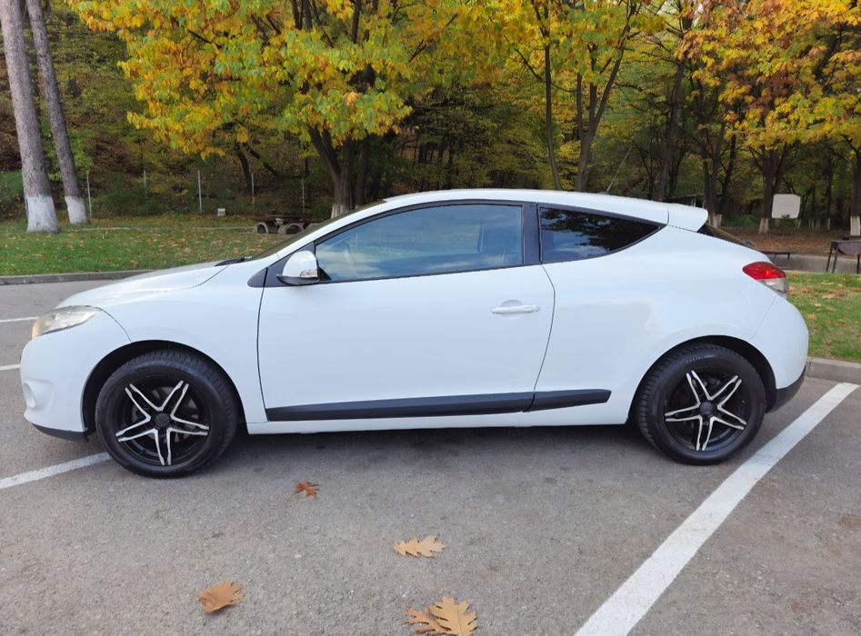 RENAULT Megane 2012 — imagine 3