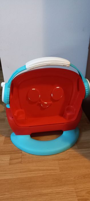 Scaun muzical Baby Clementoni