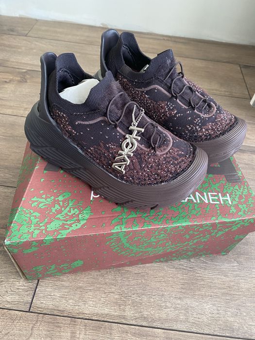 HOKA x Paria Farzaneh размер 36,37,39,41,44