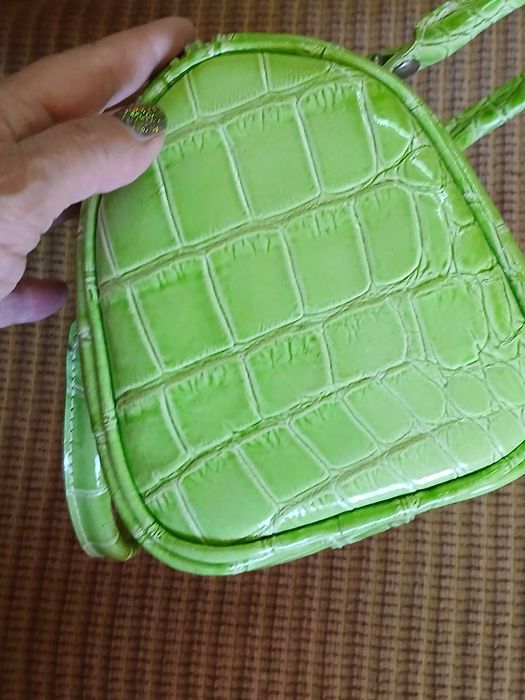 Нова италианска дамска чанта 100 % ест. кожа