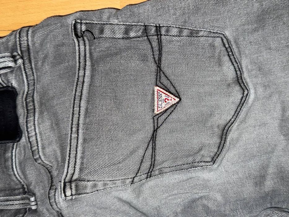 Дънки GUESS ОРИГИНАЛНИ!
