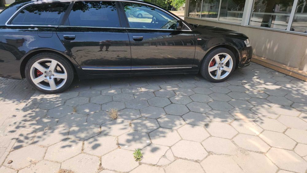 18" Оргинални джанти  с летни гуми 245/40/18 за Audi