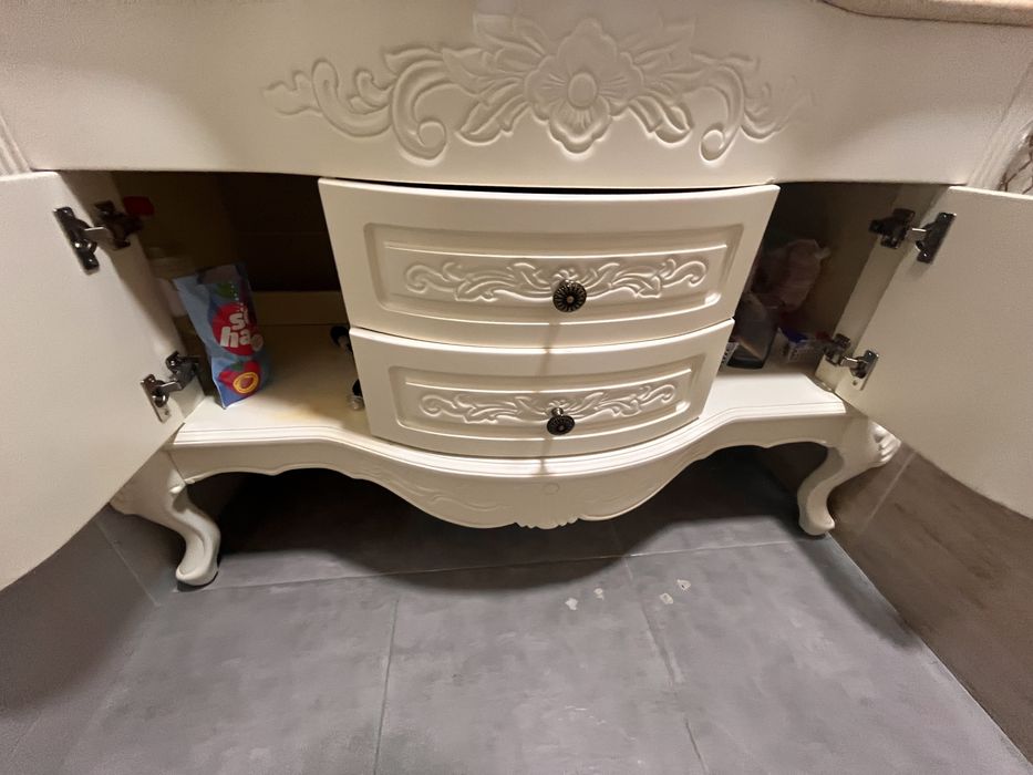 тумба для ванной с зеркалом,СРОЧНО