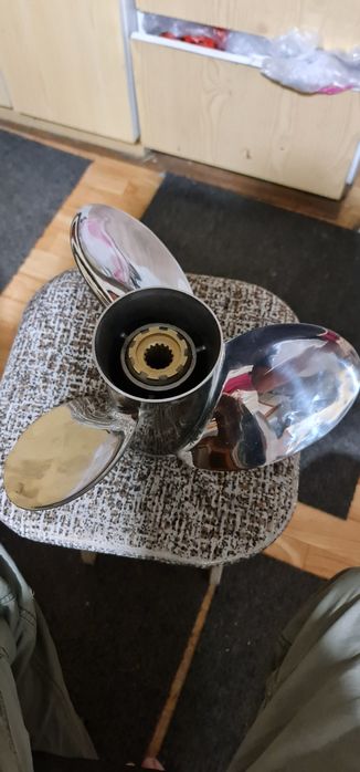 Гребной винт 13×21