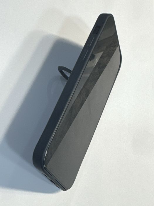 iPhone 12 • 93% Bateria • 128 GB