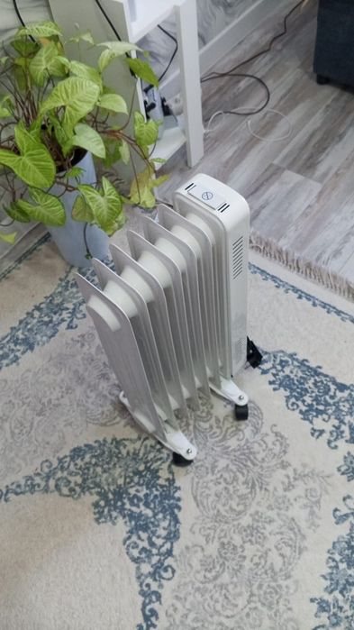 Продам масляный радиатор