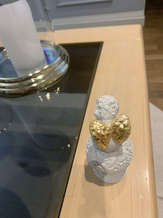 Статуэтка ангелочка