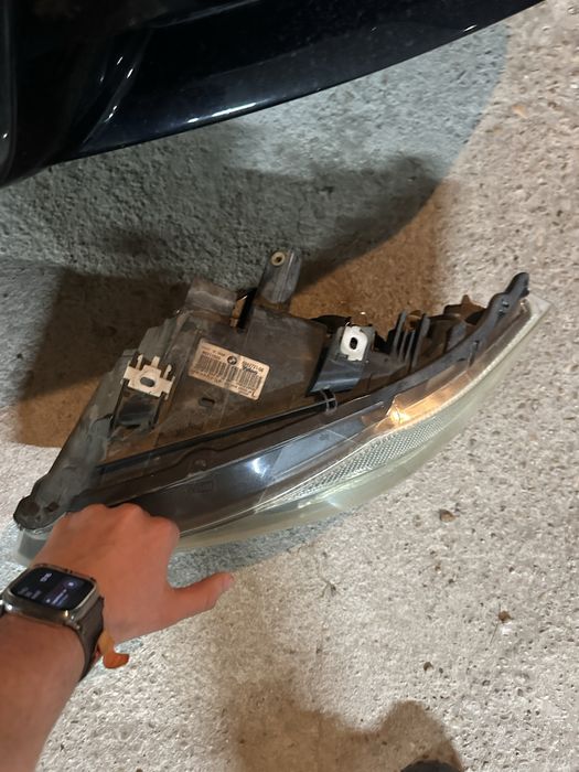 Фарове от БМВ Е90 седан