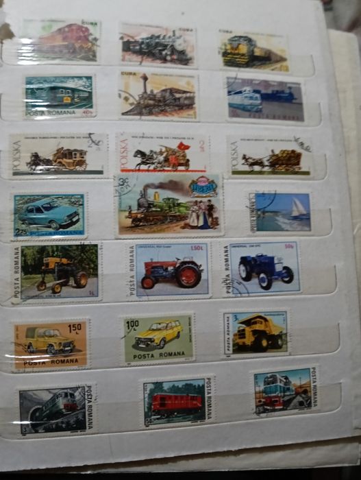 Vând carte cu timbre rare