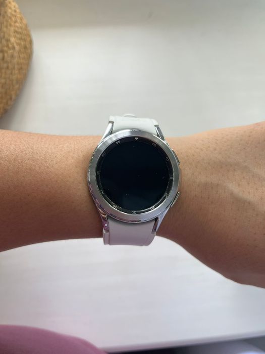 Продам Samsung watch