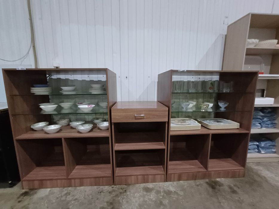 Диваны, столы,  стулья, мебель.