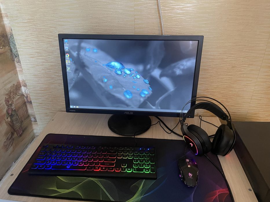 Игровой компьютер в комплекте