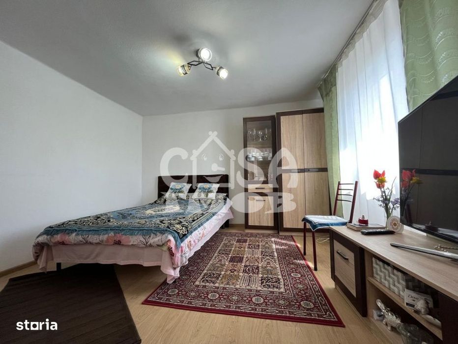 Casa parter + anexa renovata cu teren la strada