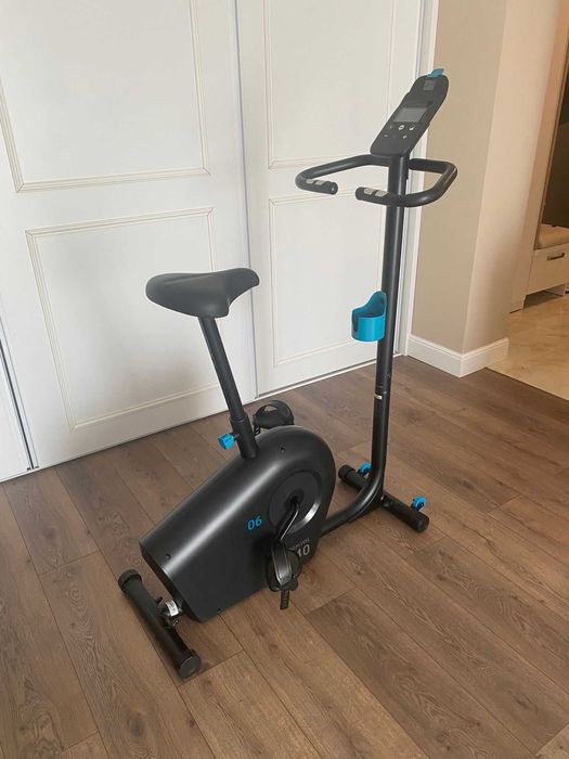 Bicicleta fitness DOMYOS 140