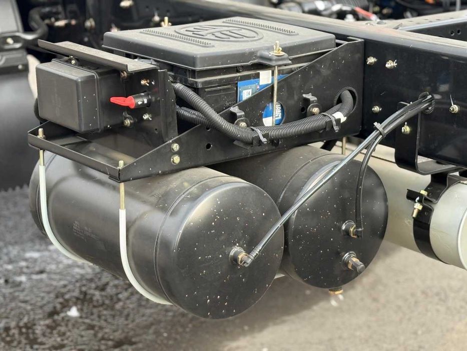 Сотувга тайёр! Шасси FAW Tiger V (12 т) дизель