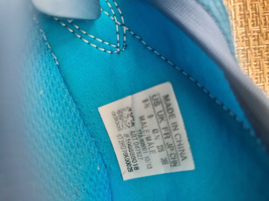 Adidas Adipure са обувки с пръсти. Синьо и черно.Аналог Five Fingers