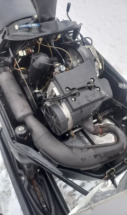 Qorda yuruvchi zanjirli ( Снегоход)