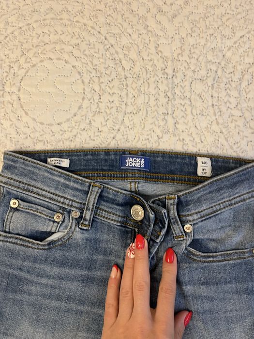 Детски дънки за момче