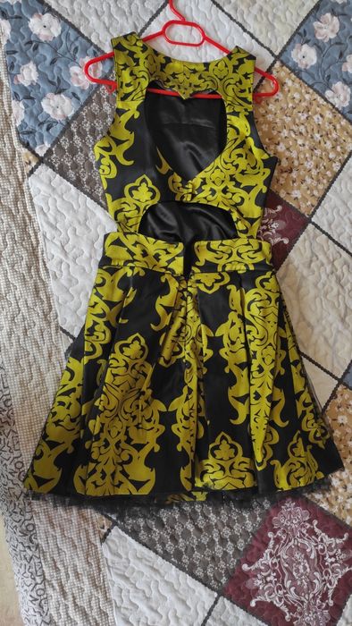 Юнона маркова рокля