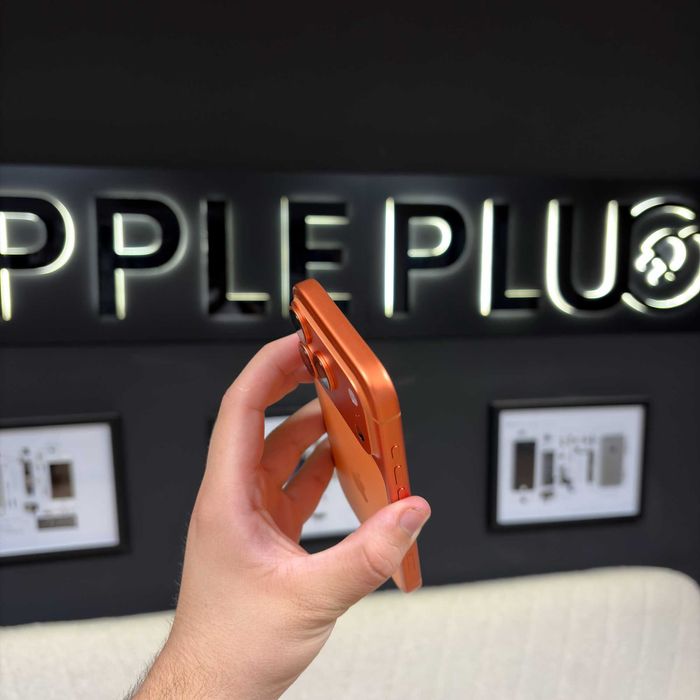 iPhone 17 Pro 256Gb Cosmic Orange Aproape Nou Baterie 100% + 24 Luni Garanție/ Apple Plug