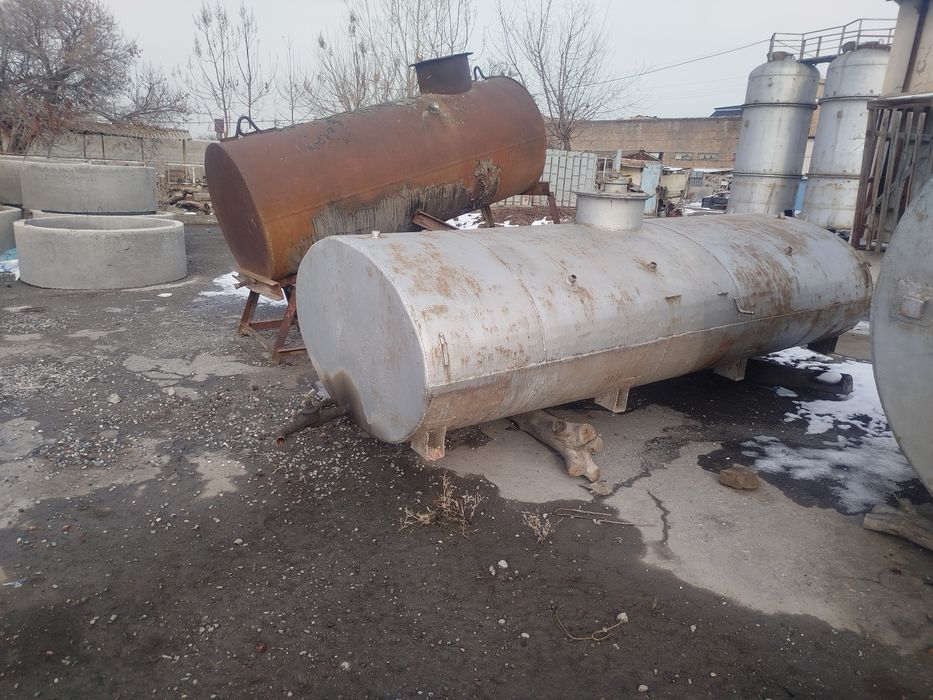 Продам ёмкости 3 кубовые