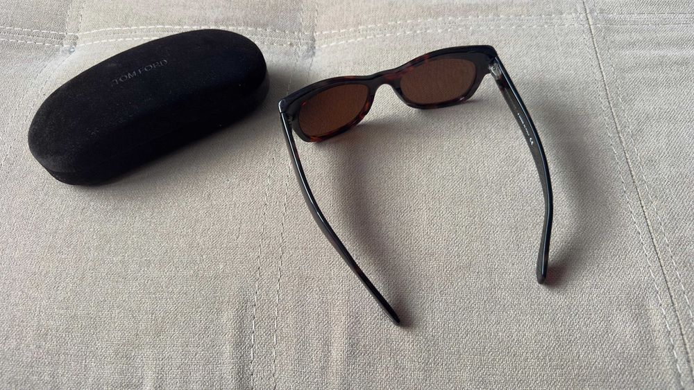 TOM FORD TF5040 182 barbatesti autentici