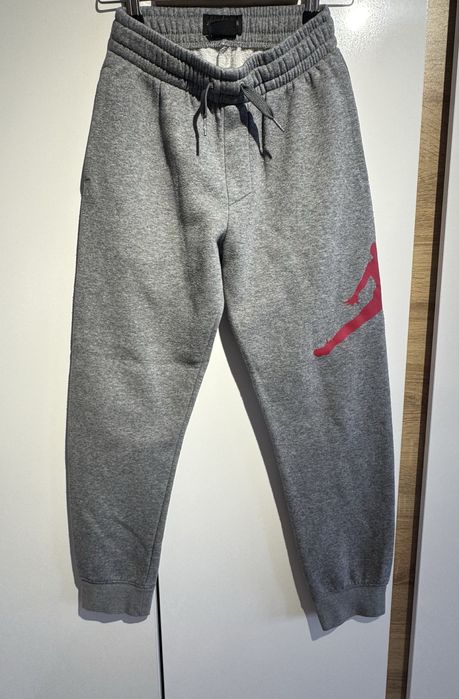 Долнище Jordan /ватирано/ 140-152см.