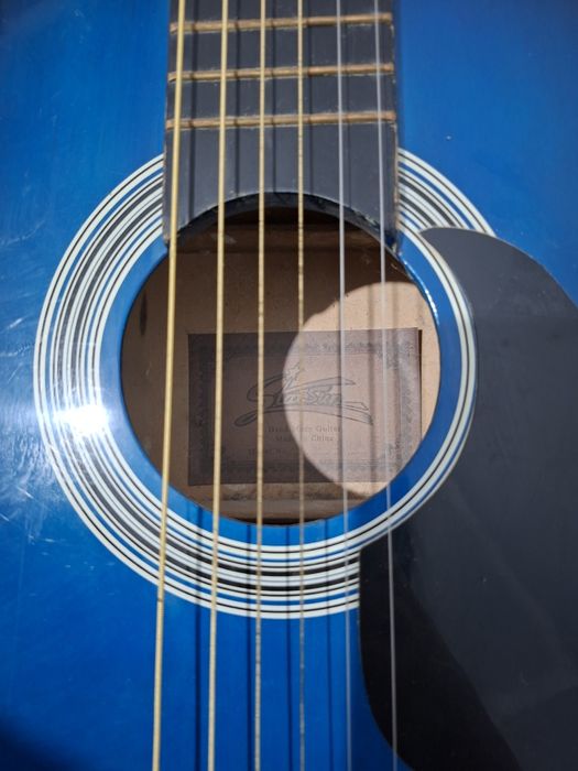 Продается гитара