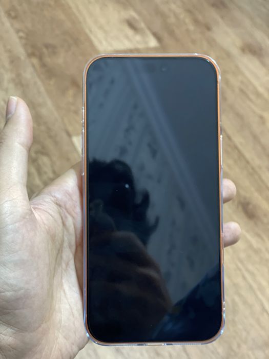 iPhone 17 Pro Max, оранжевый