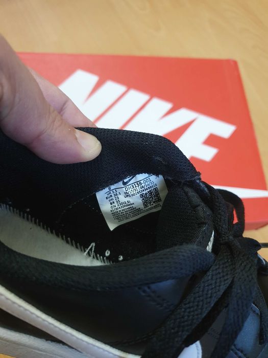 Vand adidasi originali Nike Court Royale 2 marime 36.5 talpic 23.5cm