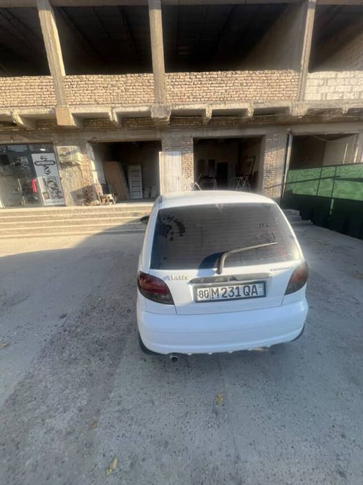 Matiz sotiladi 2011yil tez va arzon