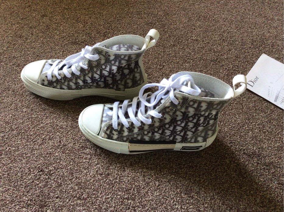 Кеды сникерсы Dior.