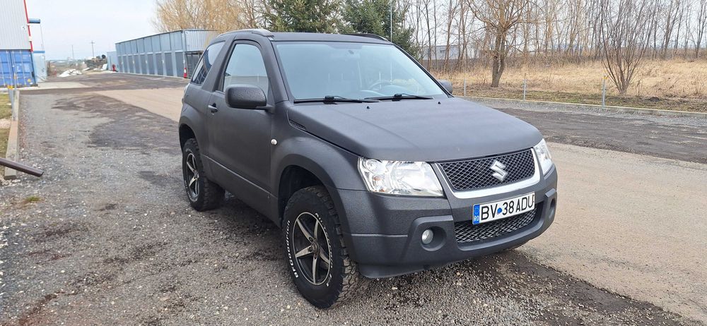 Suzuki Grand Vitara schimb Mazda mx30 sau bateriii fotovoltaice